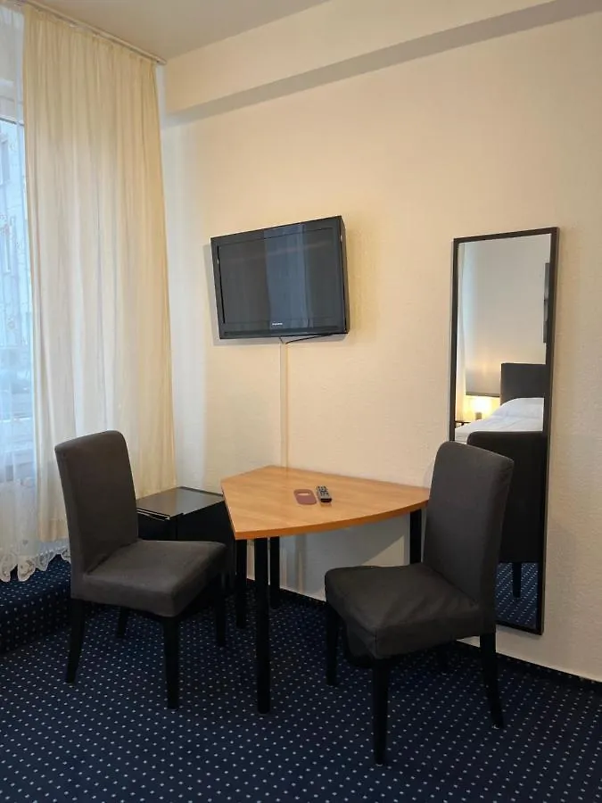 ***  Hotel Schwarzer Baer Hannover Germany