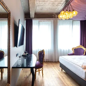 Loftstyle Hannover, Western Signature Collection *** Hanower